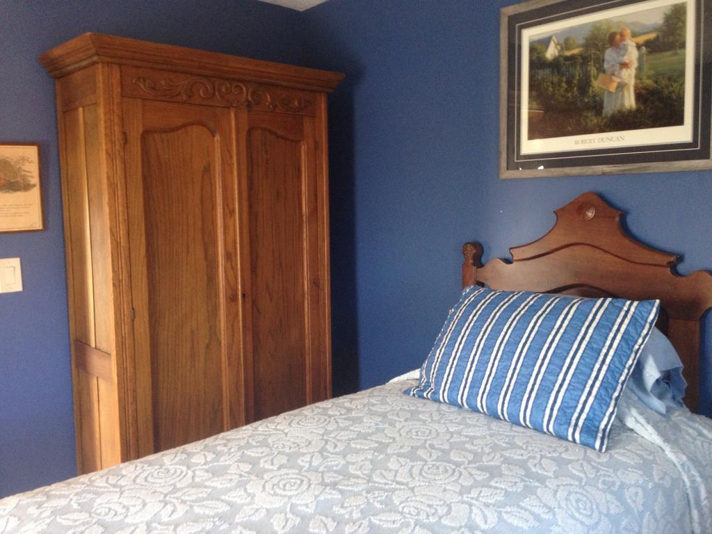 The Destination Llc Bed & Breakfast Salem