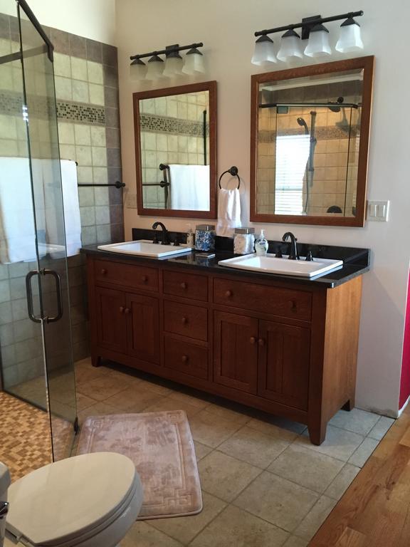 The Destination Llc 3* Salem