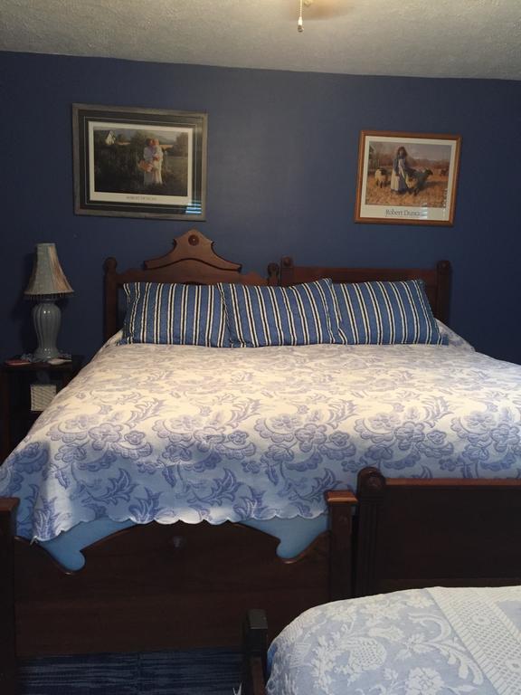 The Destination Llc Bed & Breakfast